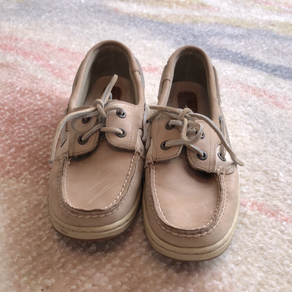 Like new Sperry Boat Shoes 7.5M